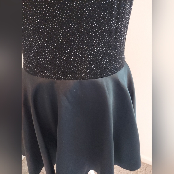 Vintage Roberta High Mock Neck Backless Sparkle Tulle Skirt Dress, Size 9/10 - Picture 7 of 11